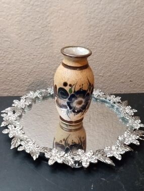 Tonala bud vase